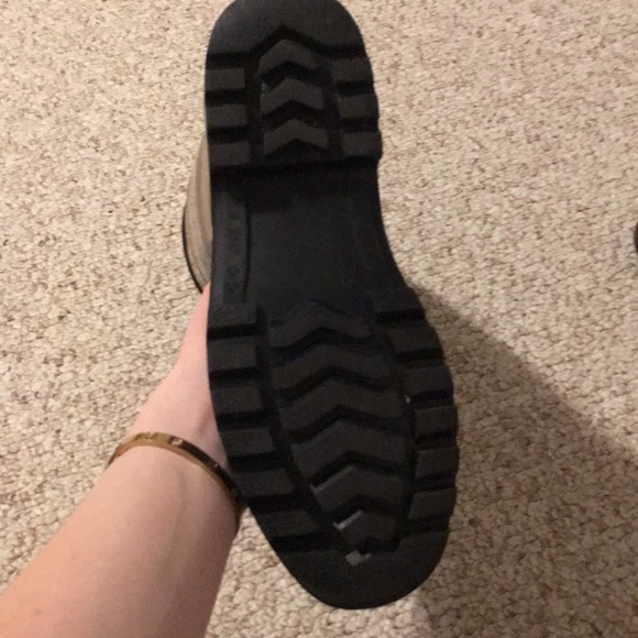 Burberry Authentic Rainboots - Picture 2 of 4